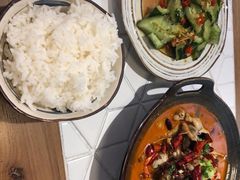红油跳水美蛙-十面欢腾·海鲜面·台式Bistro(长乐路店)