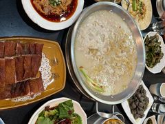 -老来福·非遗酸汤兔(凯旋路店)