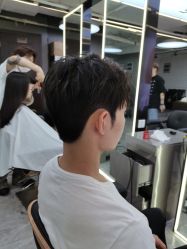 -藤野造型烫发染发