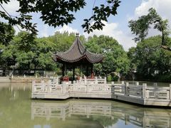 -汇龙潭