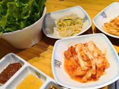 -唯成•韩国炭火烤肉 유성고기