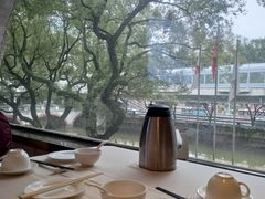 靠窗位-广东胜利宾馆西关粤中餐厅