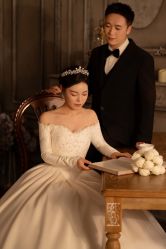 -雪中彩影婚纱摄影·微光艺术中心