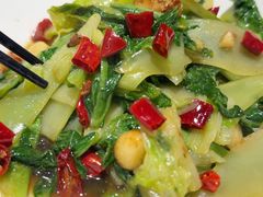 -黄泥岗·地道湖北菜(奥特莱斯店)