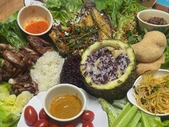 -沐毫傣泐云南菜孔雀宴•手抓饭傣味烧烤(曼听公园店)