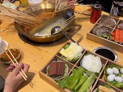 -娜姐鲜牛肉串串火锅(藏龙岛店)