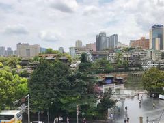 -包整·丝娃娃(一览甲秀楼风景店)