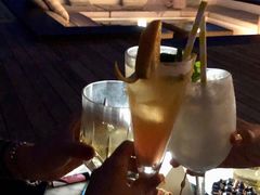 -瑰丽酒店·海吧·天际下午茶·现场DJ·天台酒吧