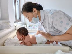 -海豚湾高端月子会所(黄浦店)