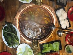 -江湖餐厅–重庆九宫格老火锅