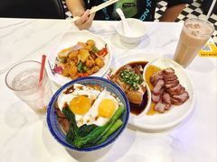 -澳门陈光记烧味饭店(南京德基广场店)