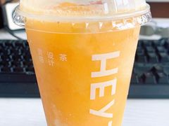-喜茶(杭州滨江宝龙店)