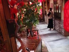 -鱼满舱·鲜活海鲜·正宗鲁菜