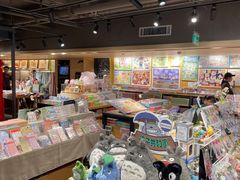 -猫的天空之城概念书店(苏州诚品店)