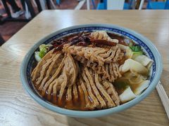 -皖佬板安徽牛肉板面(西站食宝街店)