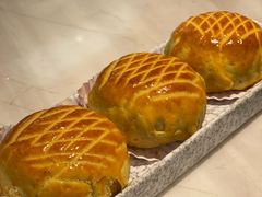 酥皮水牛奶菠萝包-陶陶居酒家(解放北路店)