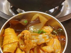 -鸿顺老铁锅美蛙鱼府(解放碑店)