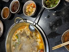 -顶顶汤火牛排火锅·经典铜锅涮肉