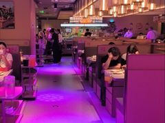 -海底捞火锅(宝龙广场夜宵主题店)
