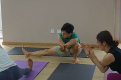 -酉嘉瑜伽YO+YOGA