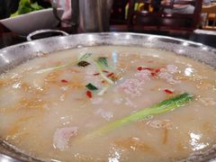 -老来福·非遗酸汤兔(凯旋路店)