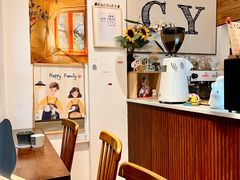 -C.Y Cafe
