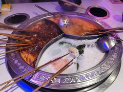 -钢管厂五区小郡肝串串香火锅(人民广场店)
