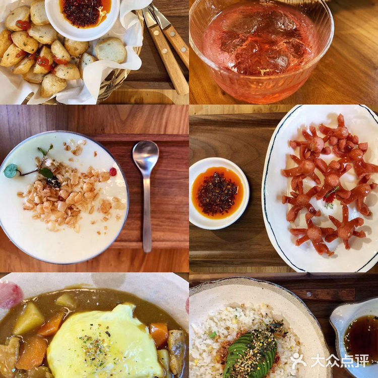 和长沙小食院风格很相似的一家湘潭小食堂