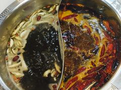-憨铁匠老火锅(龙岗万科里店)