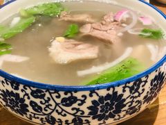 -清真·玛丽亚新疆菜主题餐厅(浙江中路店)