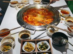 -老房老舍重庆火锅(假日城市店)