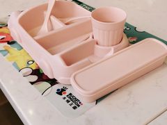 -水桶王国主题餐厅·聚会·生日派对·亲子活动·家庭套餐(亚龙湾希尔顿店)