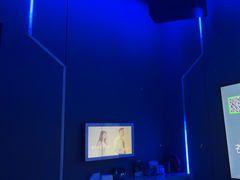 -唯爱KTV聚会餐厅(仙林东城汇店)