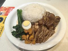浓香四溢卤水猪脚饭-和平馆·地道港澳茶餐厅(西门口店)