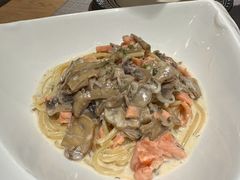烟熏三文鱼奶油蘑菇烩面-LA CREPERIE BRETONNE布列塔尼法式餐厅(天童北路店)