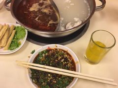 -彤德莱火锅(果园路店)