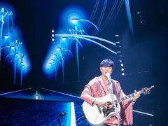 -成都金融城演艺中心