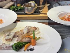 -卡普里披萨·牛扒·下午茶