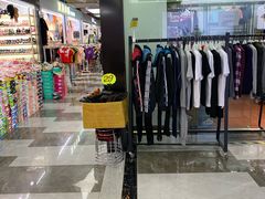 -广州壹马服装广场