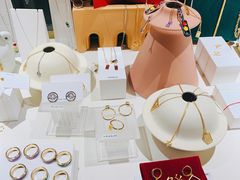 -LADY FAFA(巨鹿路陕西南路路口店)