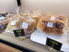 -韩国利尔面包(桂林路店)
