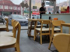 大堂-金诚张妈妈羊汤·驴肉火烧(旧宫佳和园店)