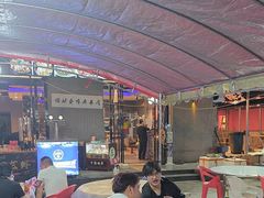 -老街烧烤大排档·地道湖北菜·龙虾馆(汉口火车站店)