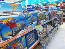 -TOYSRUS玩具反斗城(重庆来福士店)