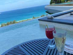 -瑰丽酒店·海吧·天际下午茶·现场DJ·天台酒吧