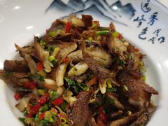 手撕黄花鱼-渔娘渔家丹东海鲜(东直门店)