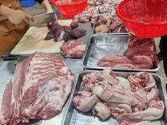 -标记美食新鲜猪杂(兴南大道店)