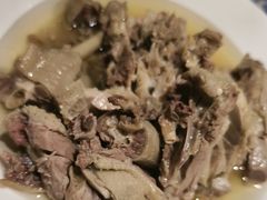 -卢大鲜鱼头捞饭(美利广场店)