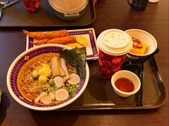 -皇室宴会厅(香港迪士尼乐园)
