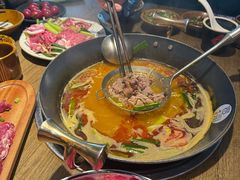 -贵厨酸汤牛肉(小十字店)